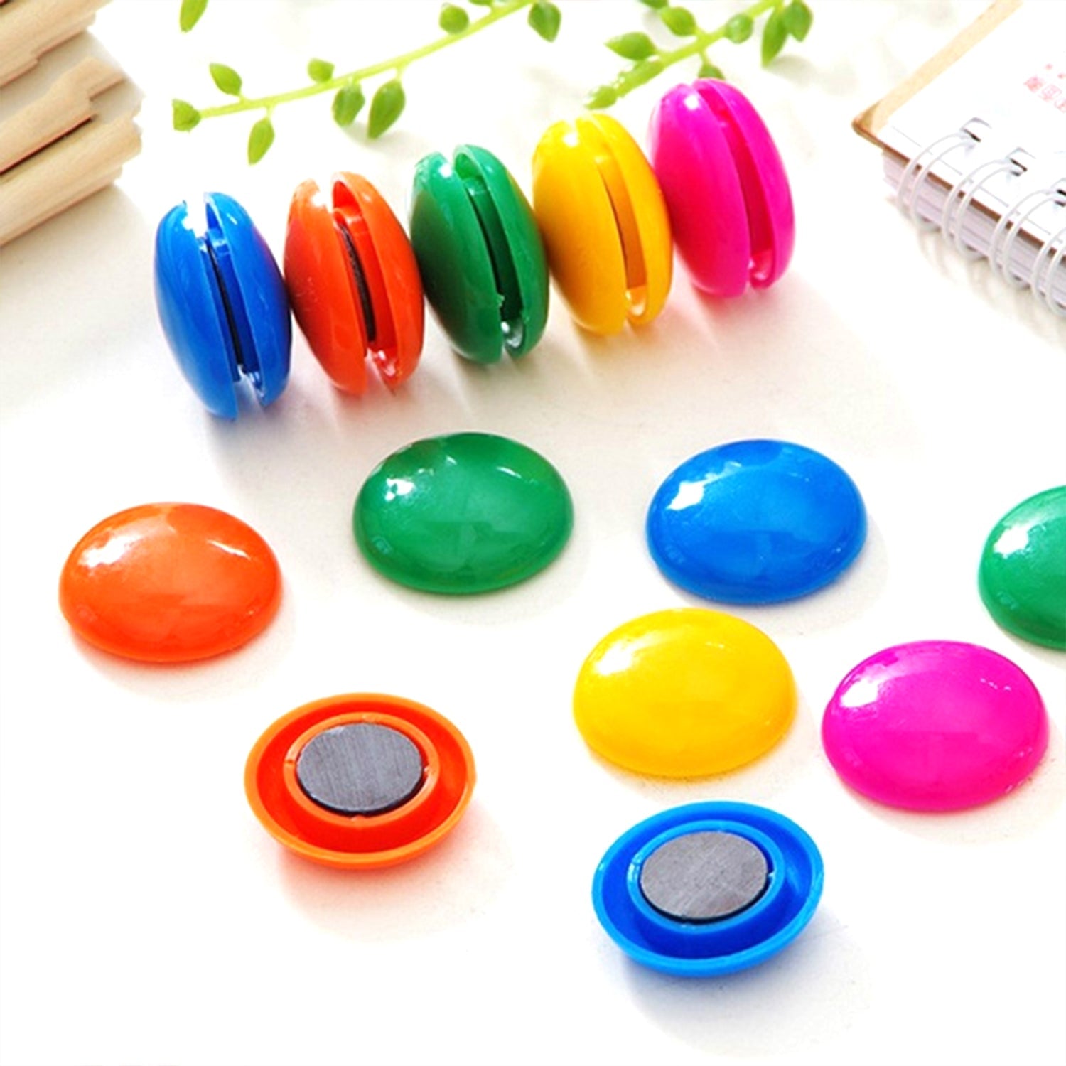 4983 White Board Magnetic Particle Circle 2cm Color Magnetic Nail Household Teaching Magnet Strong Plastic Magnetic Buckle (Pack of 200pc) Eshaan Traders