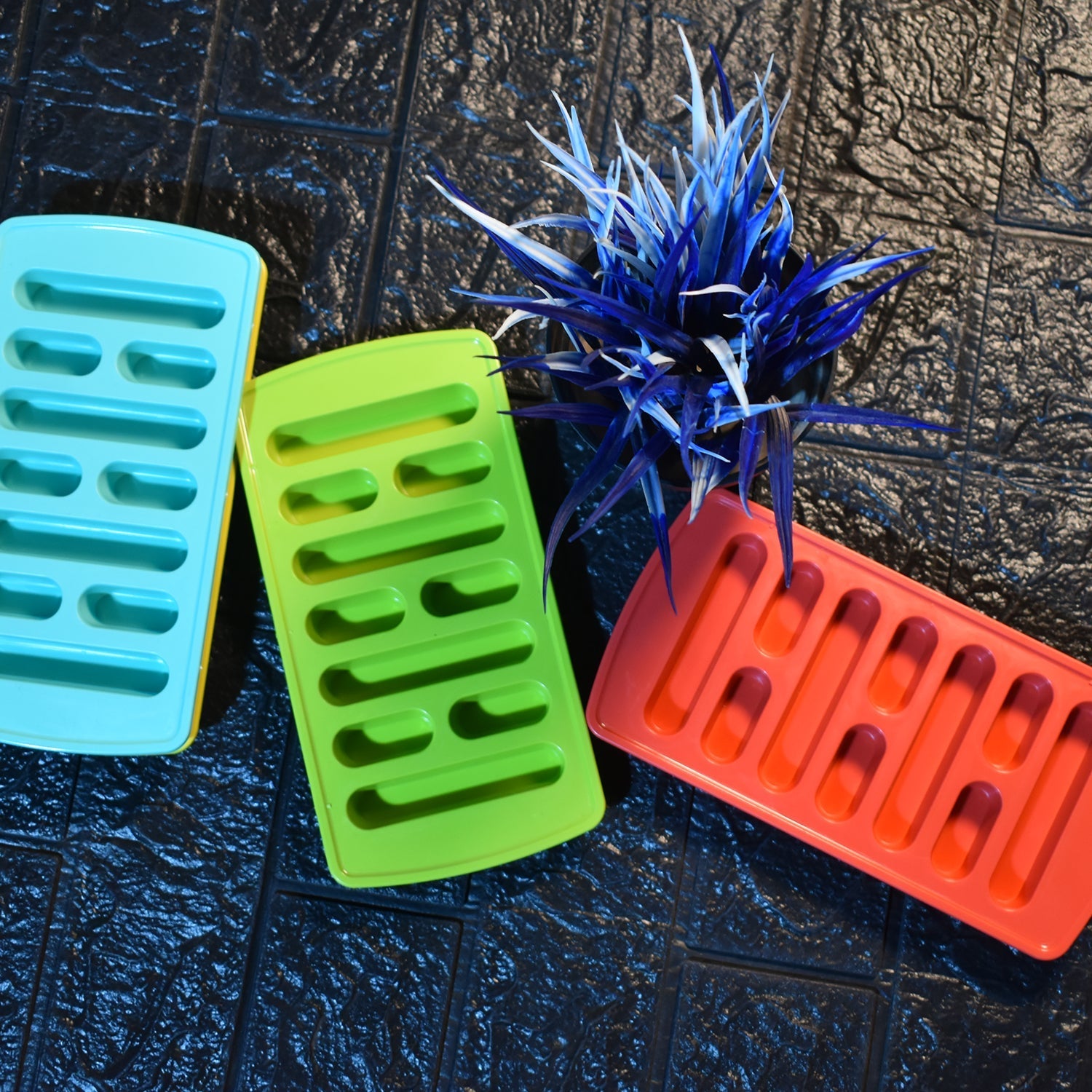 0784 4 Pc Fancy Ice Tray used widely in all kinds of household places while making ices and all purposes. DeoDap