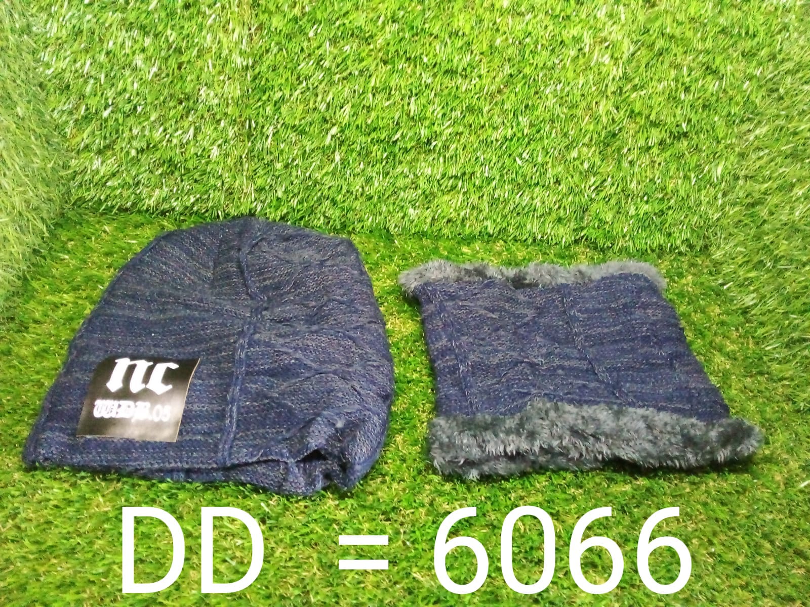 6066 Ultra Soft Unisex Woollen Beanie Cap Plus Muffler Scarf DeoDap