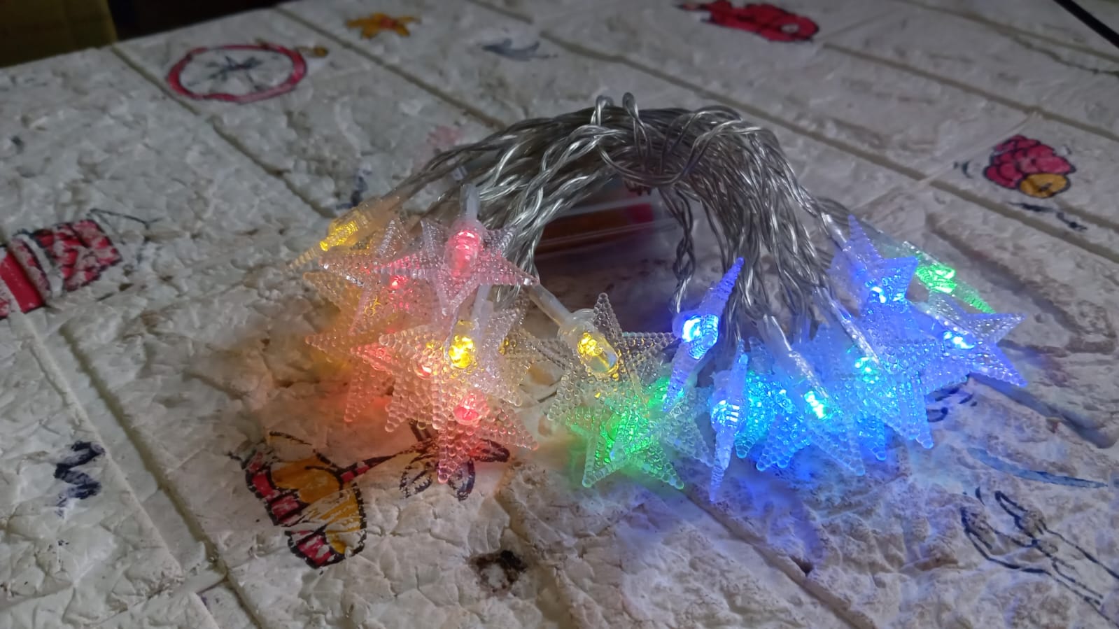 6603  28 LED / Star 3.9 Meter Star Shape Led Light Battery Operated with Flashing Modes for Home Decoration, Kids Room, Waterproof Diwali & Wedding LED Christmas Light Indoor and Outdoor Light ,Festival Decoration (Multicolor Battery Not Included 3.9Mtr) Eshaan Traders