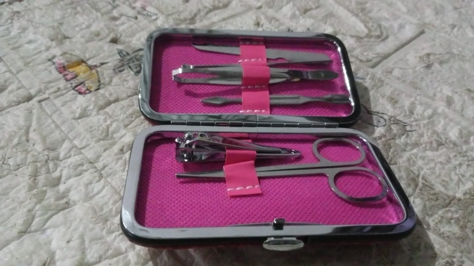 12550 Nail Clipper Kit Fingernail Clipper, Manicure Set, Stainless Steel Nail Cutter Set ,Manicure Tool, Nail Clippers Care Tools with Lightweight and Beautiful Travel Case (6 Pc Set) Eshaan Traders