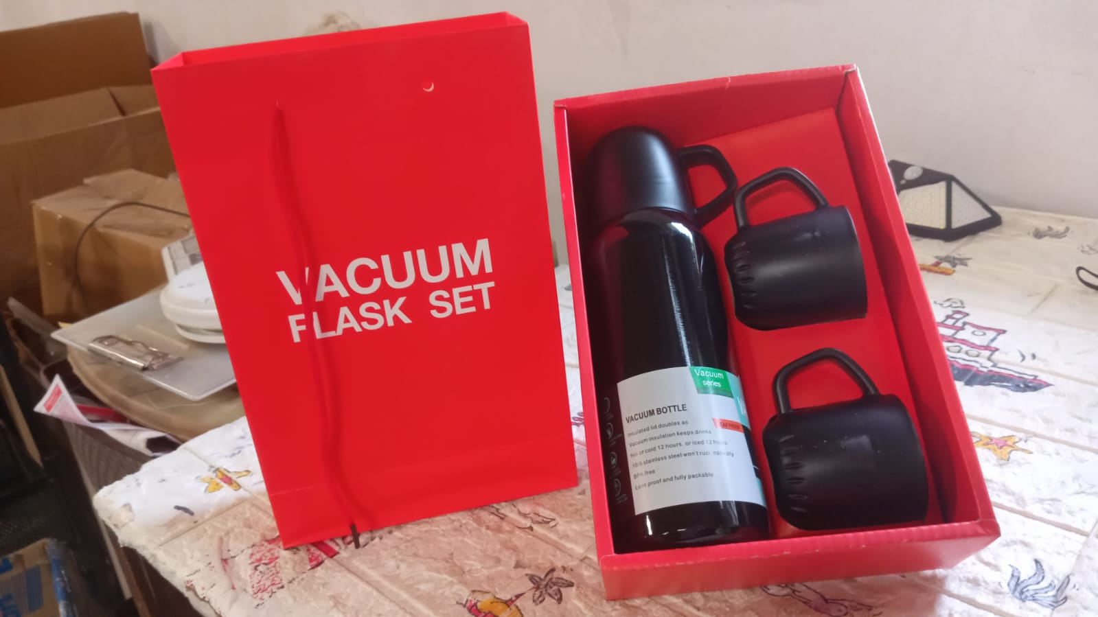 5533 Vacuum Flask Set Stainless Steel Thermos With 3 Cup Creative Gift Set With Cover Handle Portable Car Water Bottle Set (Approx 500ml) Eshaan Traders